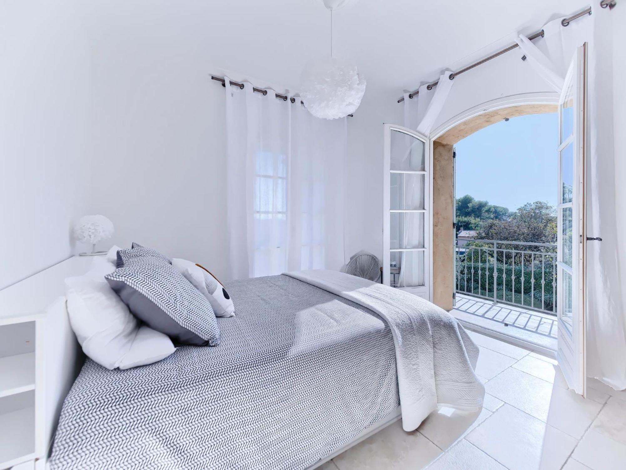 Bastide D'Architecte En Pierre Villa Cagnes-sur-Mer Luaran gambar
